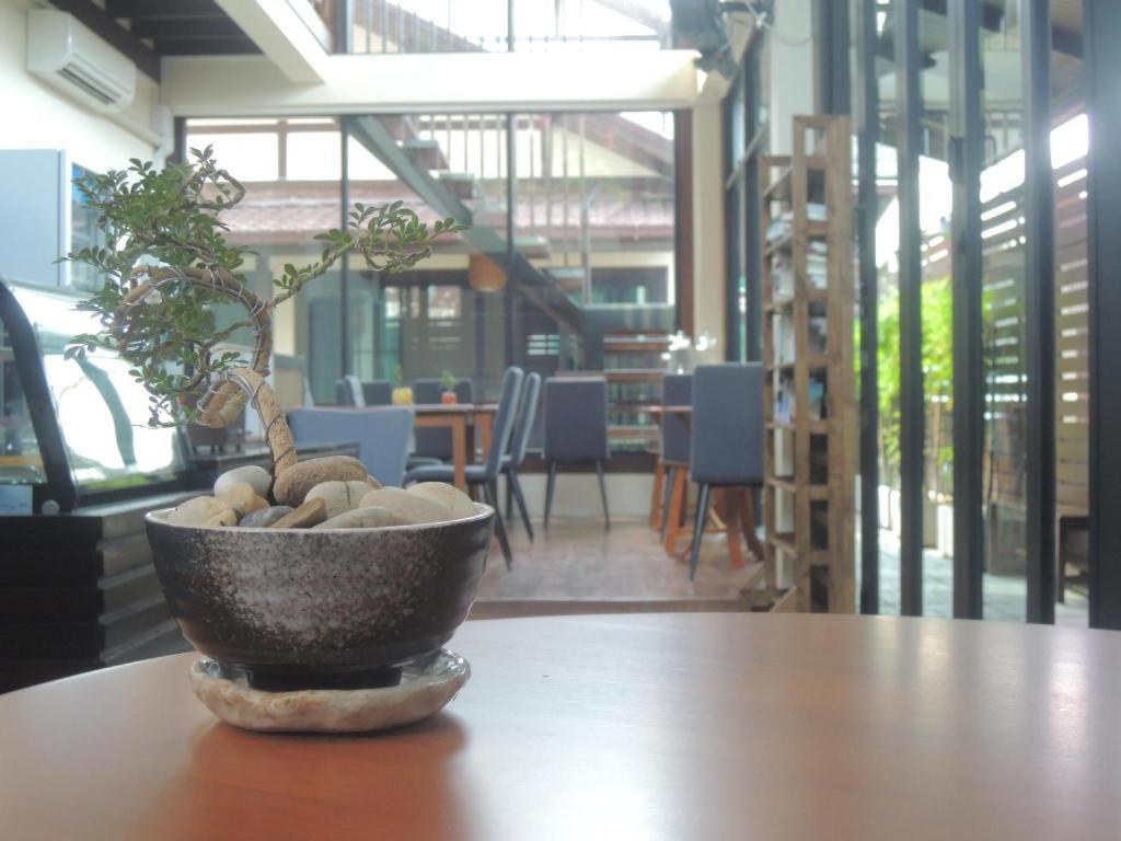 Aiims Tales Canal Boutique House Bangkok Exterior photo