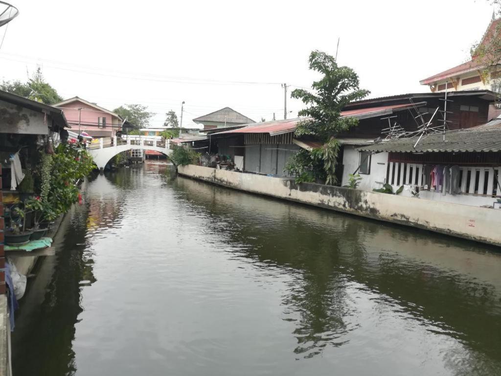 Aiims Tales Canal Boutique House Hotel Bangkok Exterior photo