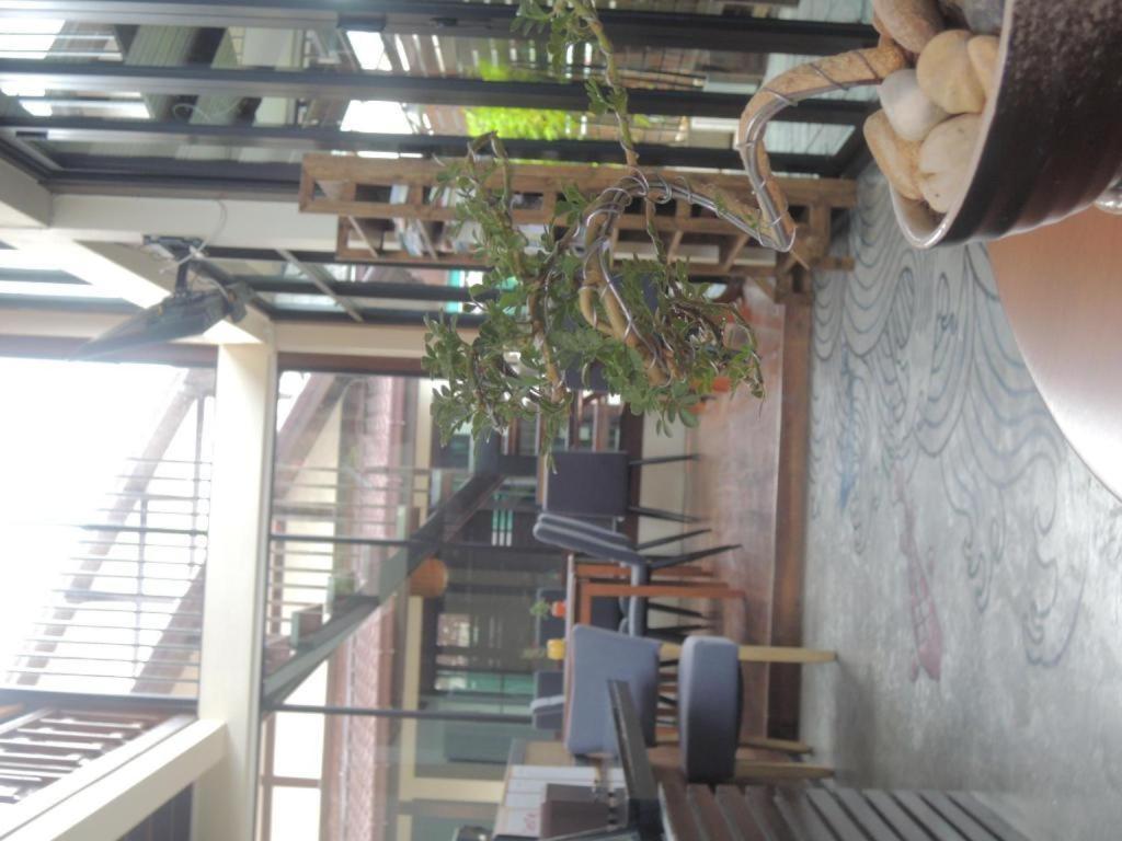 Aiims Tales Canal Boutique House Bangkok Exterior photo
